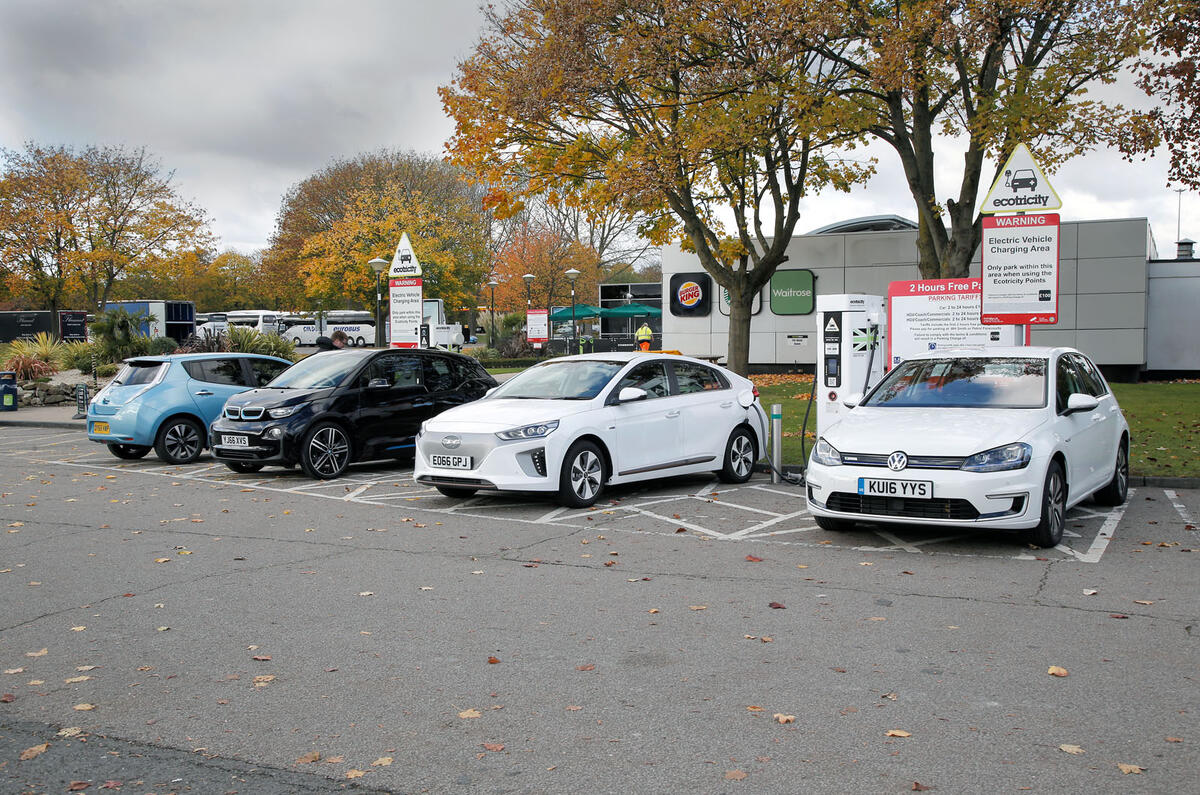 Hyundai Ioniq, Volkswagen E-Golf, BMW i3 vs Nissan Leaf - electric vehicle group test