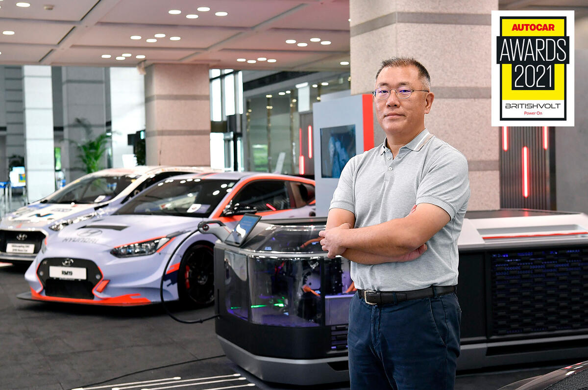 ISSIGONIS   CHUNG