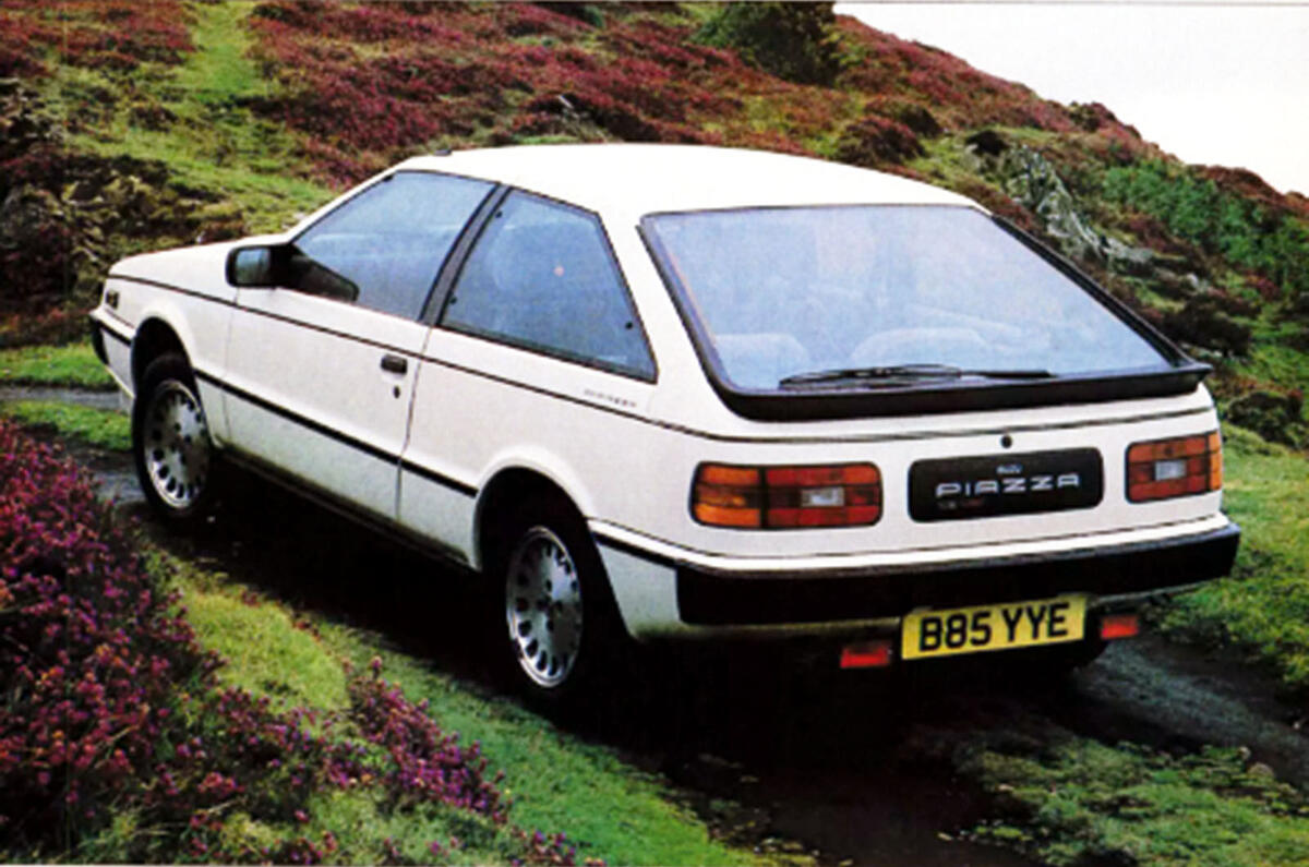 Isuzu Piazza Turbo rear three quarter