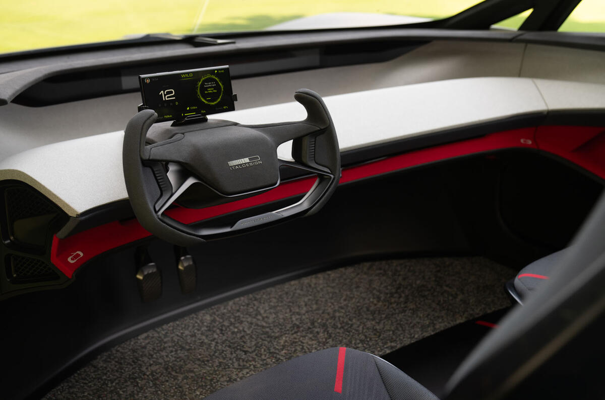 Italdesign Quintessenza dashboard Italdesign Quintessenza dashboard