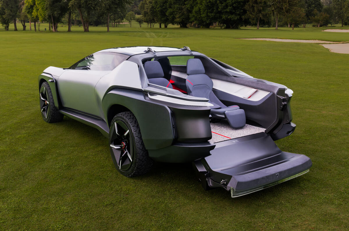 Italdesign Quintessenza rear quarter bed open Italdesign Quintessenza rear quarter bed open