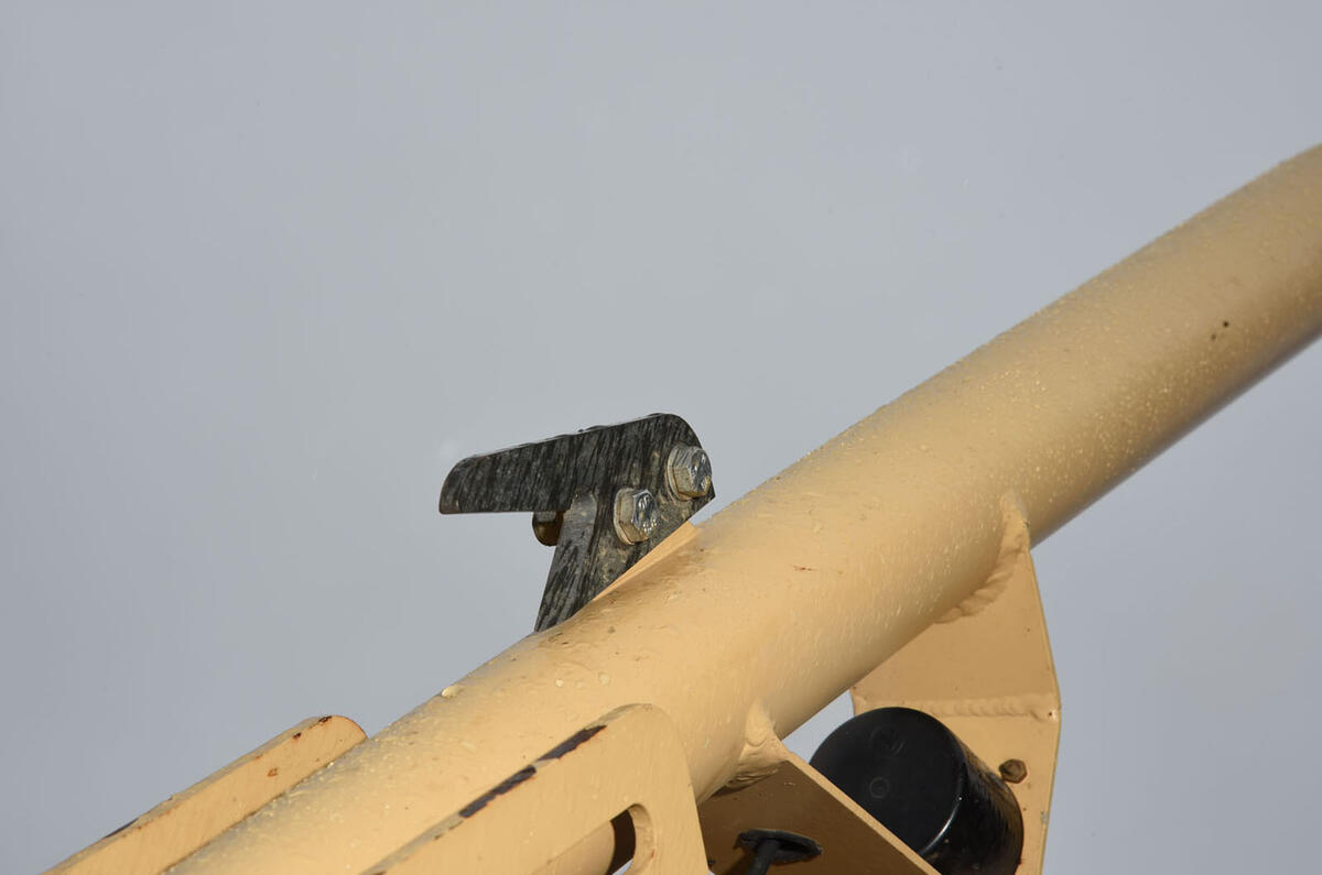 Supacat HMT400 'Jackal'