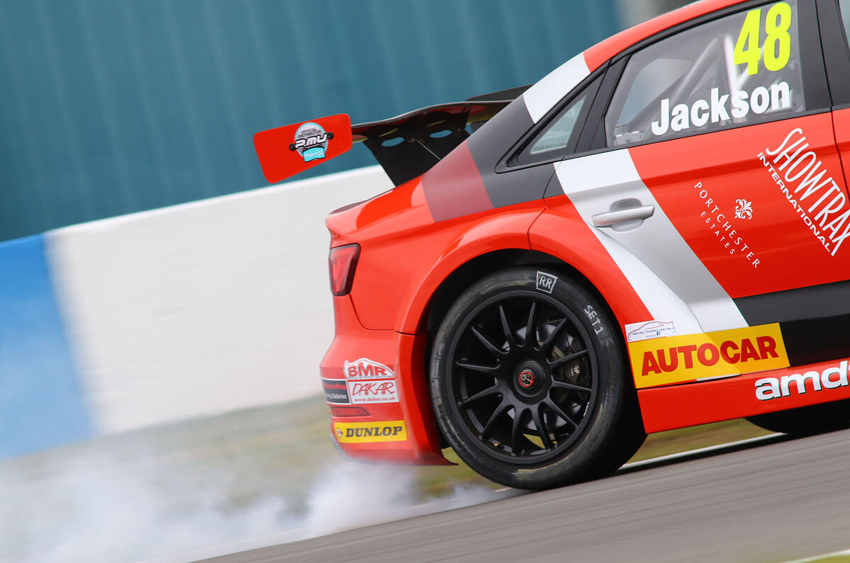 2016 Dunlop MSA BTCC