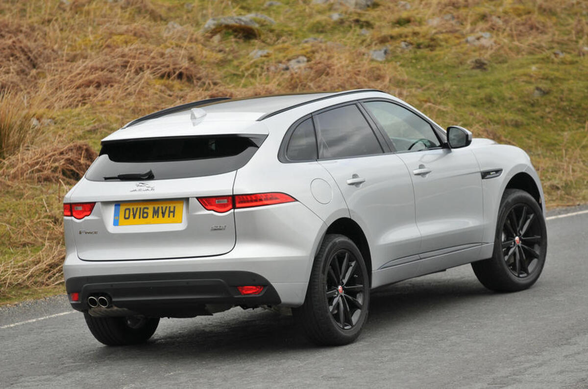 Jaguar F-Pace wins 2017 World Car of the Year award