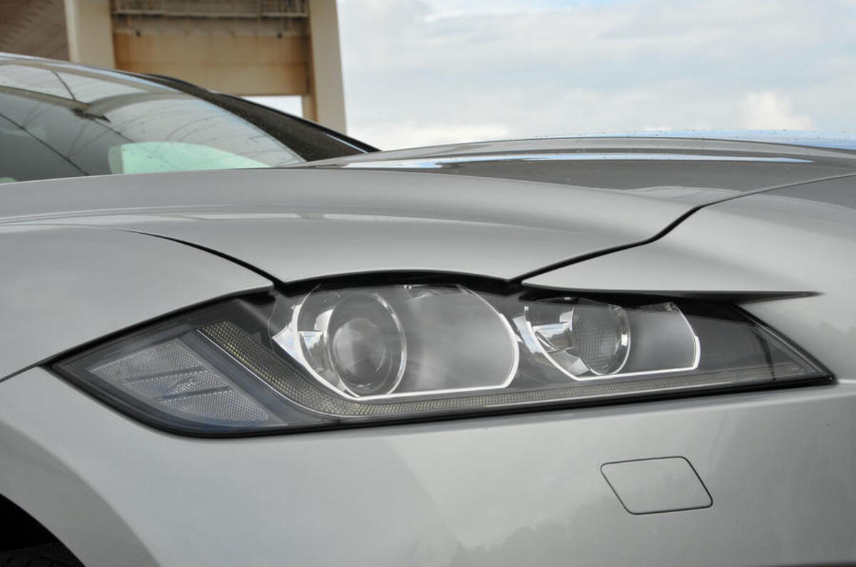 Jaguar F-Pace wins 2017 World Car of the Year award