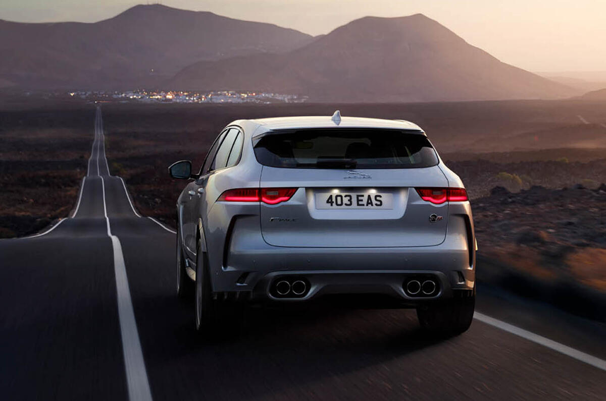 Jaguar F-Pace SVR