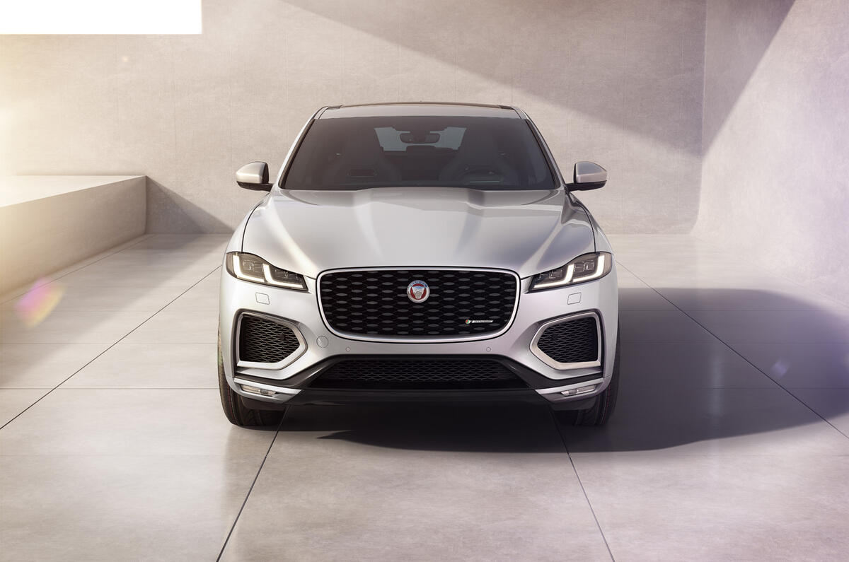 Jag F PACE 22MY 01 R Dynamic Exterior Front 110821 Jag F PACE 22MY 01 R Dynamic Exterior Front 110821