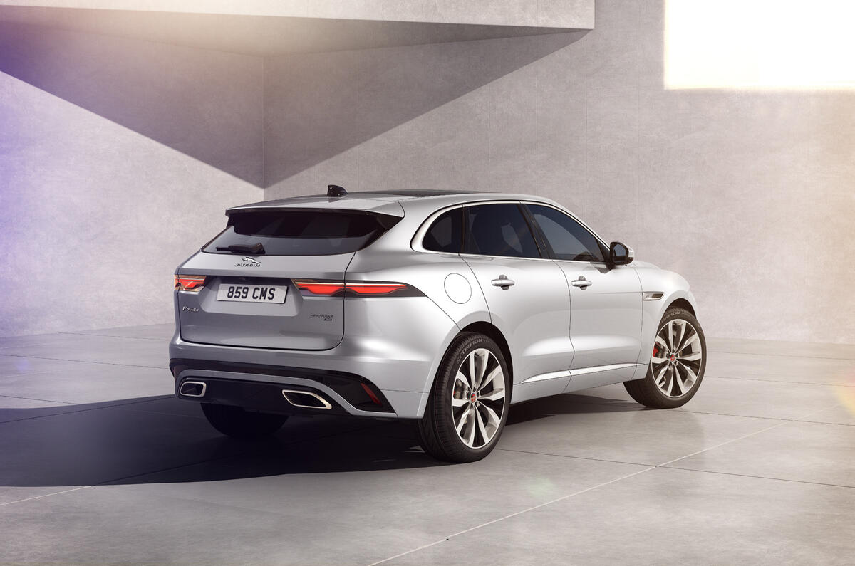 Jag F PACE 22MY 03 R Dynamic Exterior Rear 3 4 110821 Jag F PACE 22MY 03 R Dynamic Exterior Rear 3 4 110821