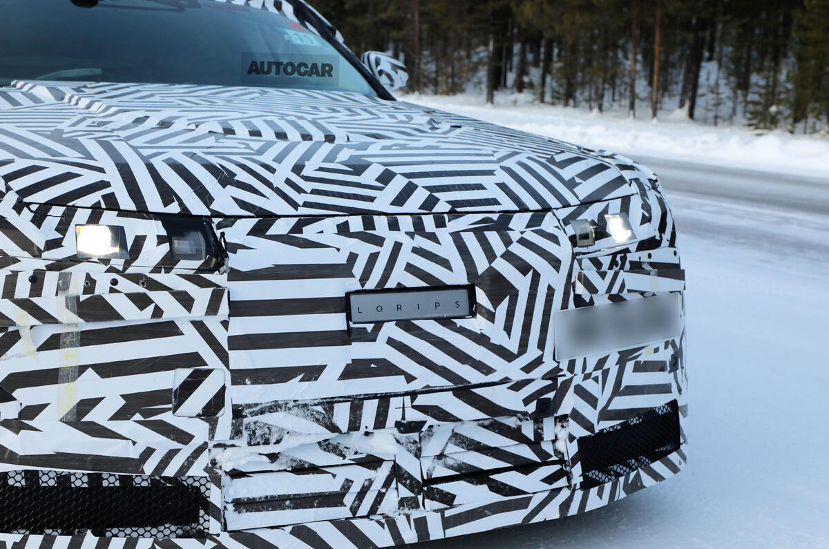 Jaguar 4dr GT Camo front close Jaguar 4dr GT Camo front close