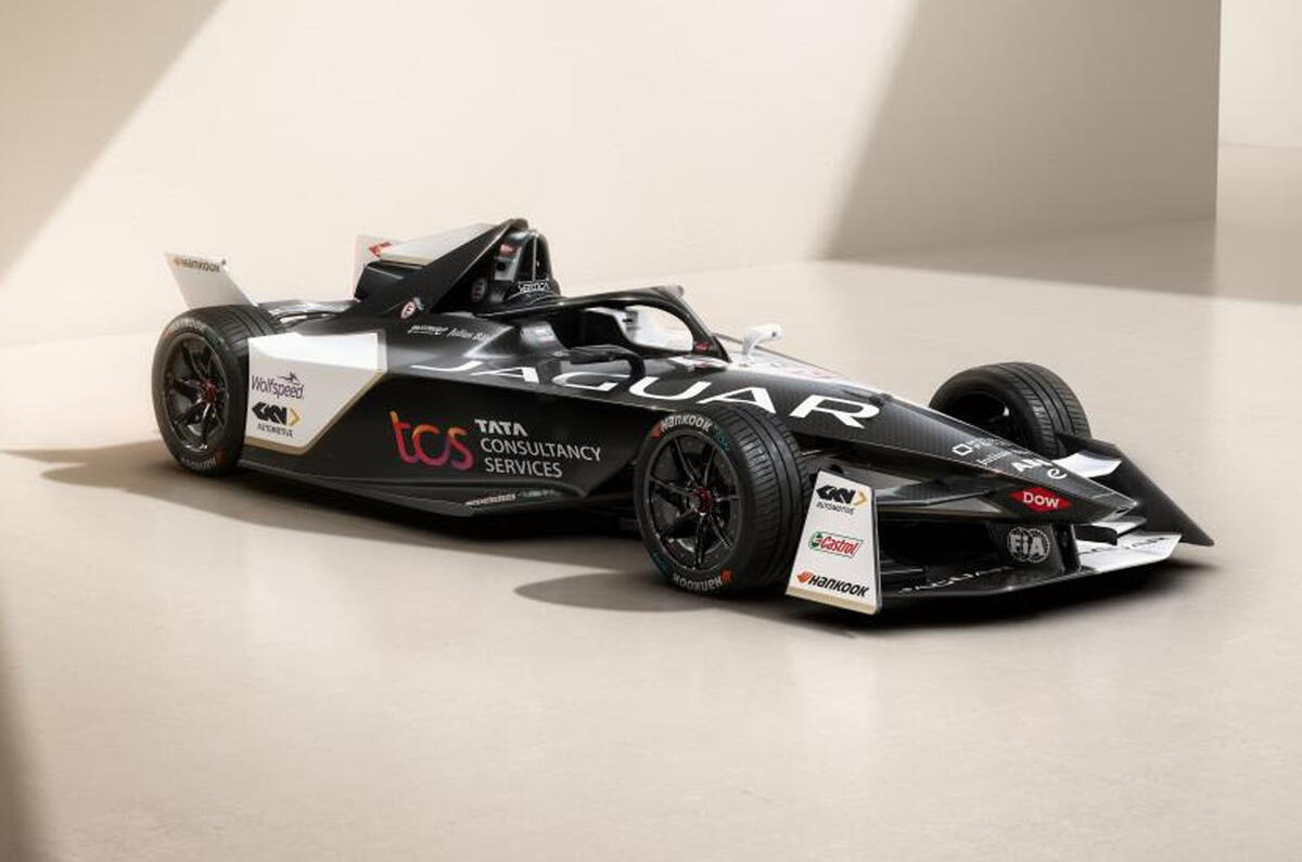 Jaguar Formula E 2022 front quarter static