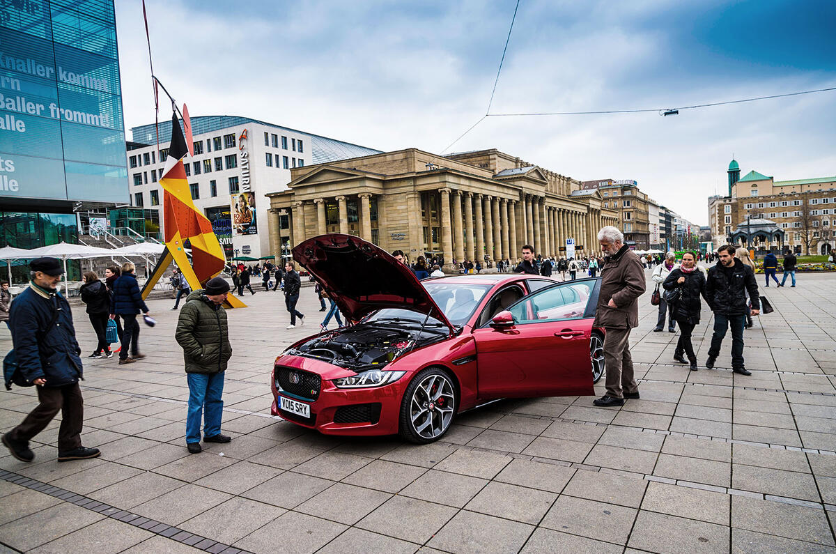 Jaguar XE Stuttgart