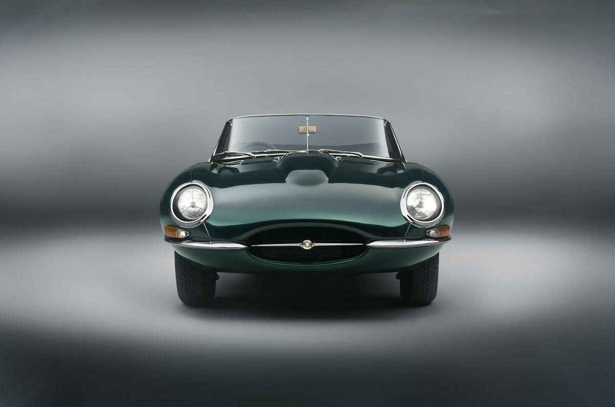 JAGUAR E TYPE 02 GREEN JAGUAR E TYPE 02 GREEN