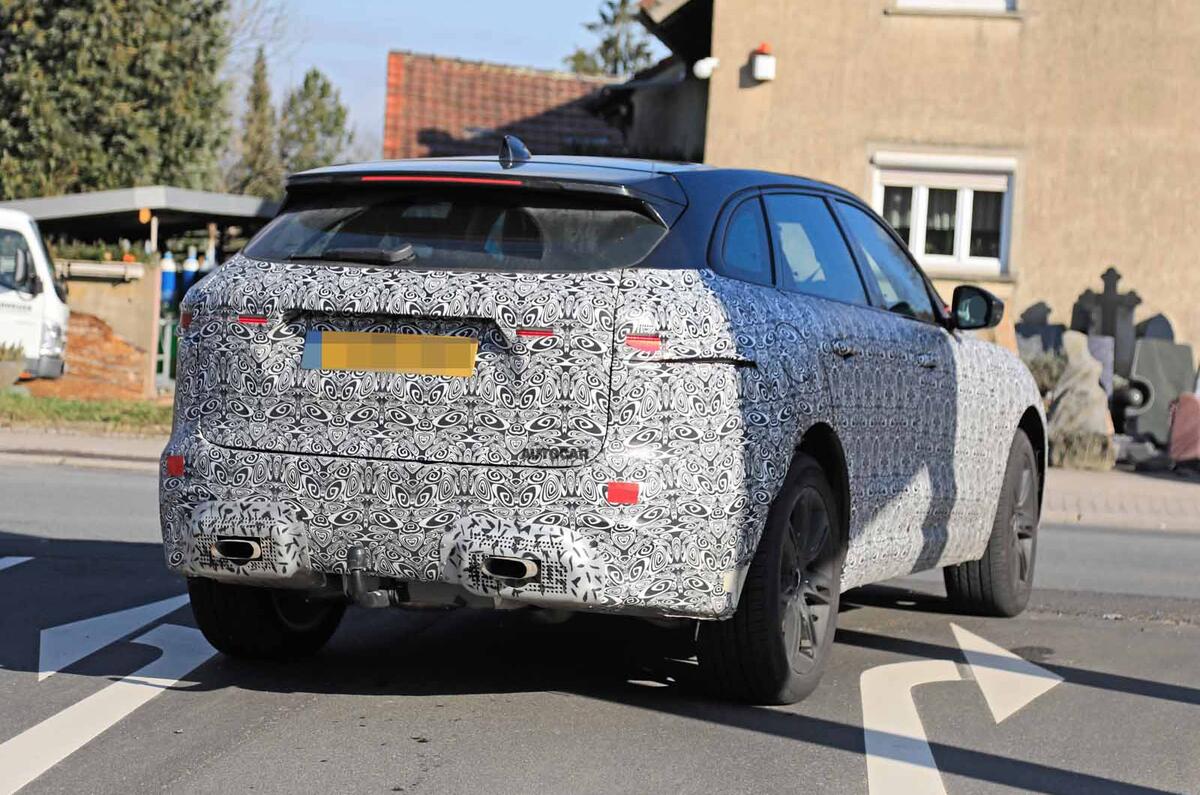 Jaguar F-Pace facelift spies rear