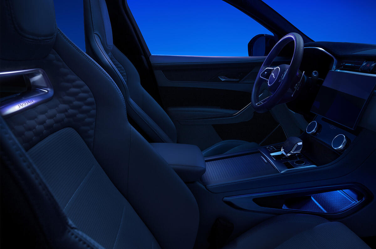 Jaguar F Pace finterior dark Jaguar F Pace finterior dark