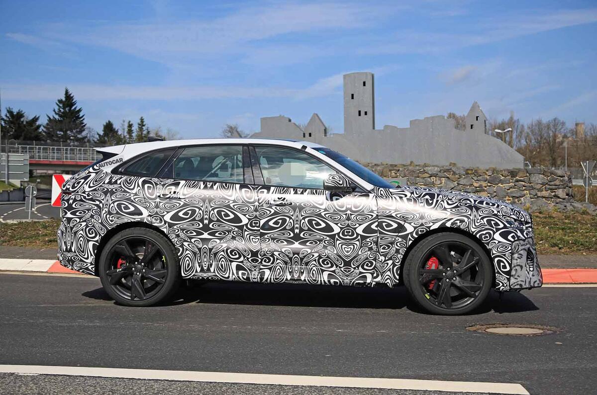 Jaguar F-Pace SVR facelift spyshot - side front