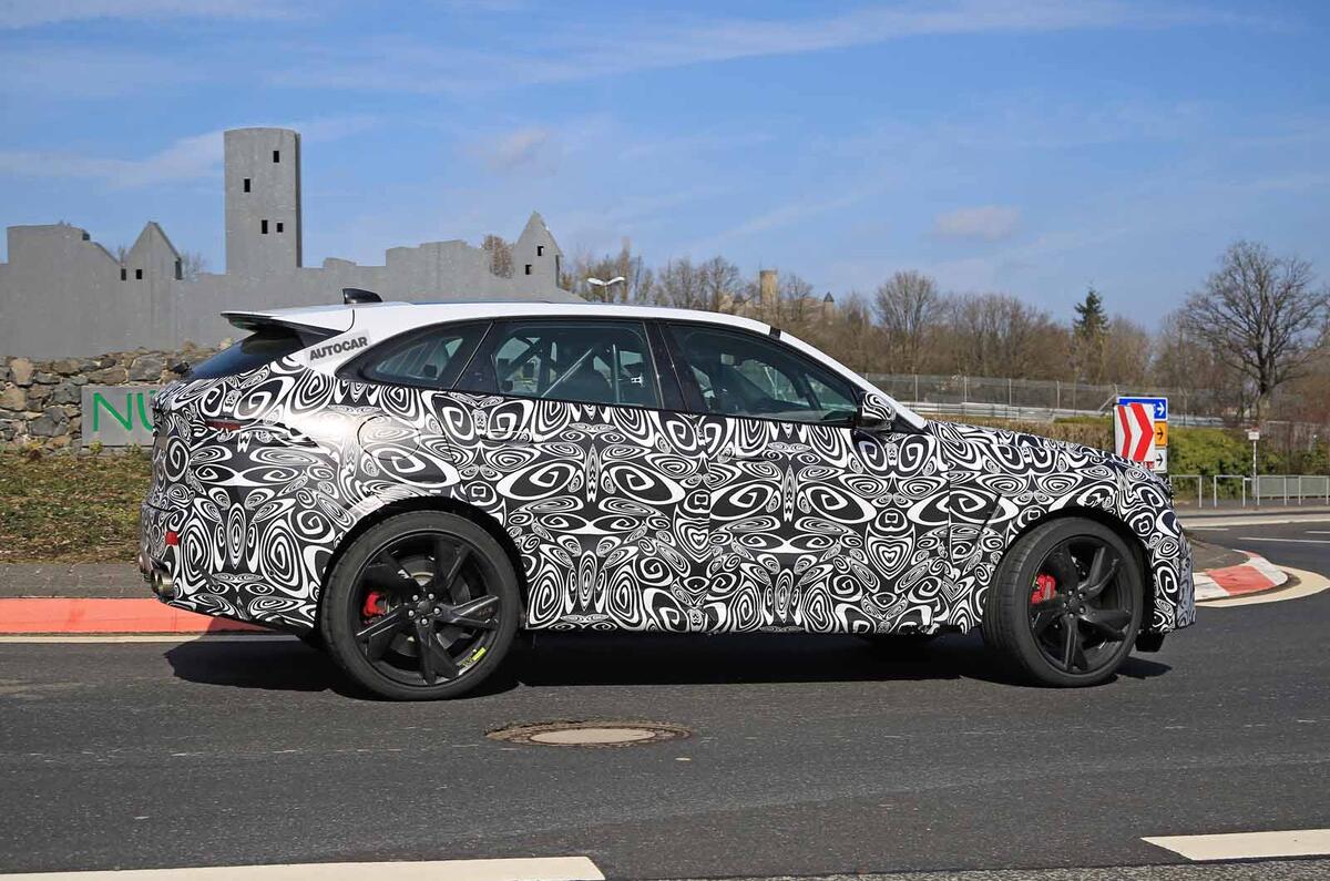 Jaguar F-Pace SVR facelift spyshot -  side on