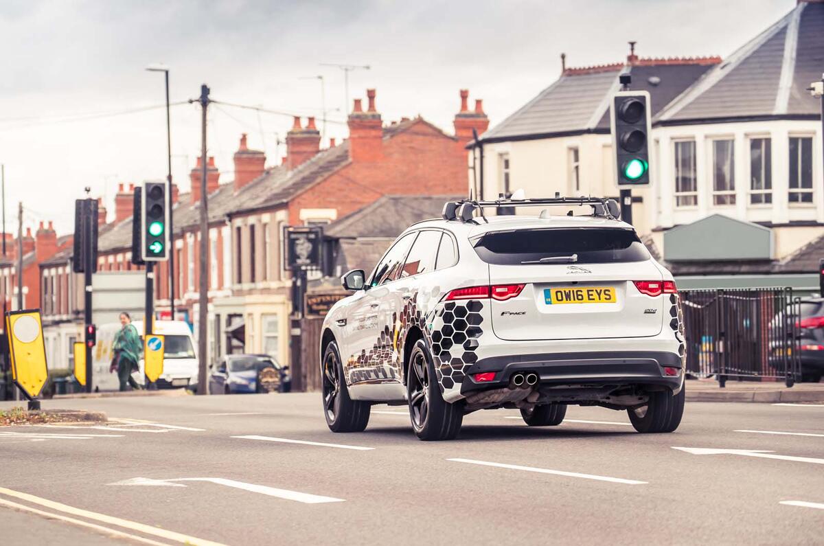 Jaguar F-Pace trialling traffic light detection technology