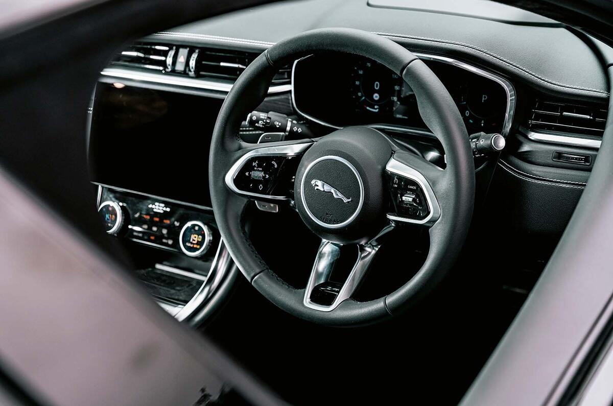 Jaguar XF interior