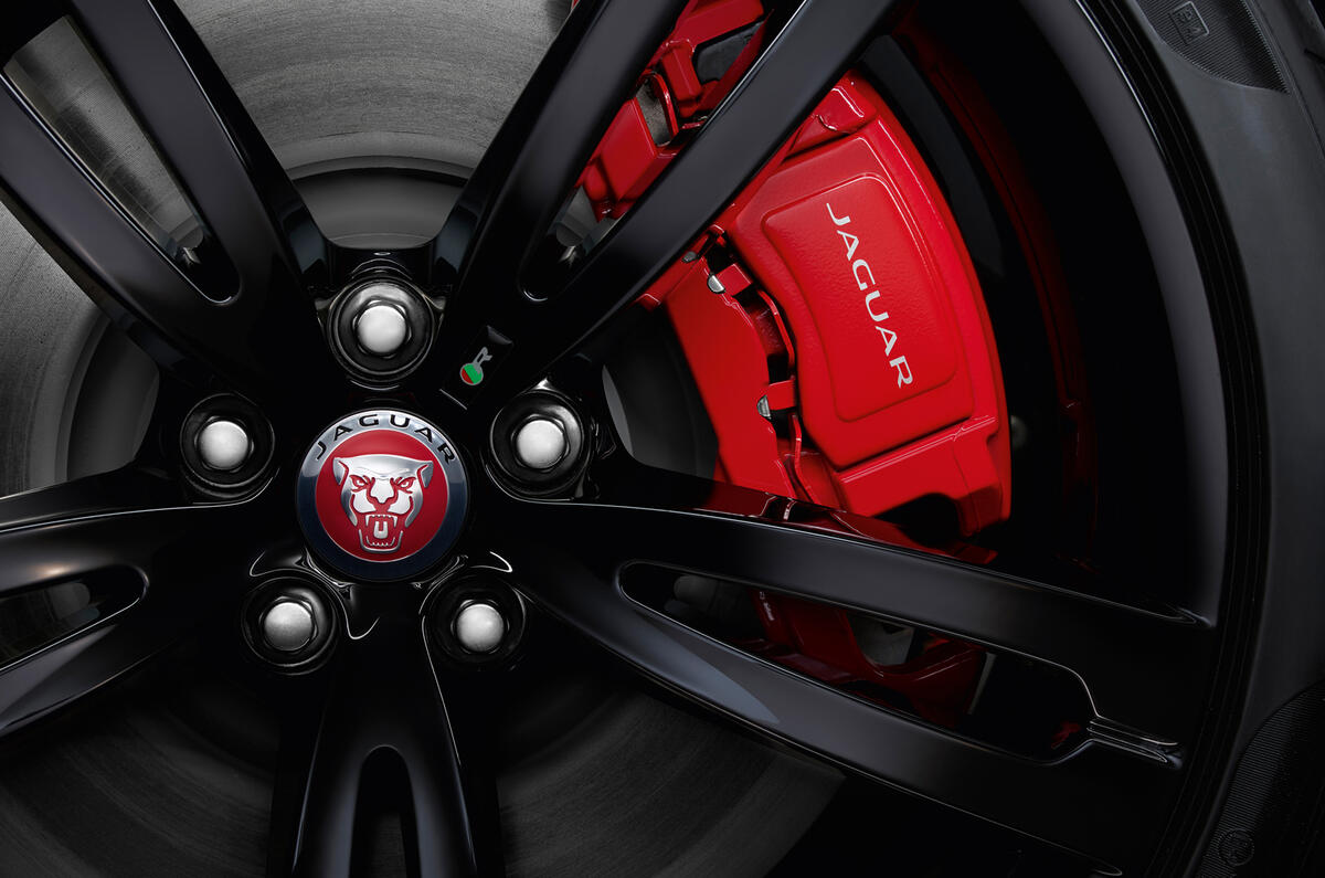 Hot Jaguar XJR575 revealed as most powerful model in range