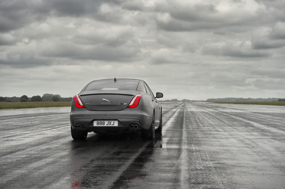 Hot Jaguar XJR575 revealed as most powerful model in range