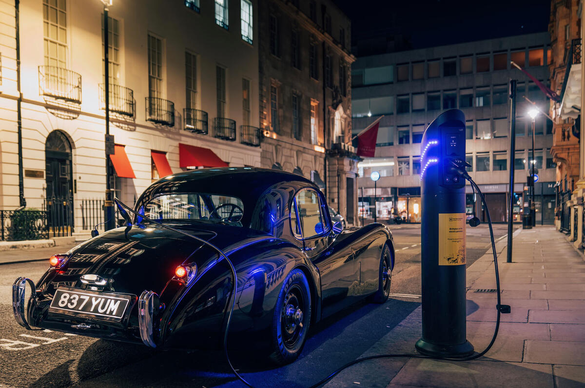 Jaguar XK120