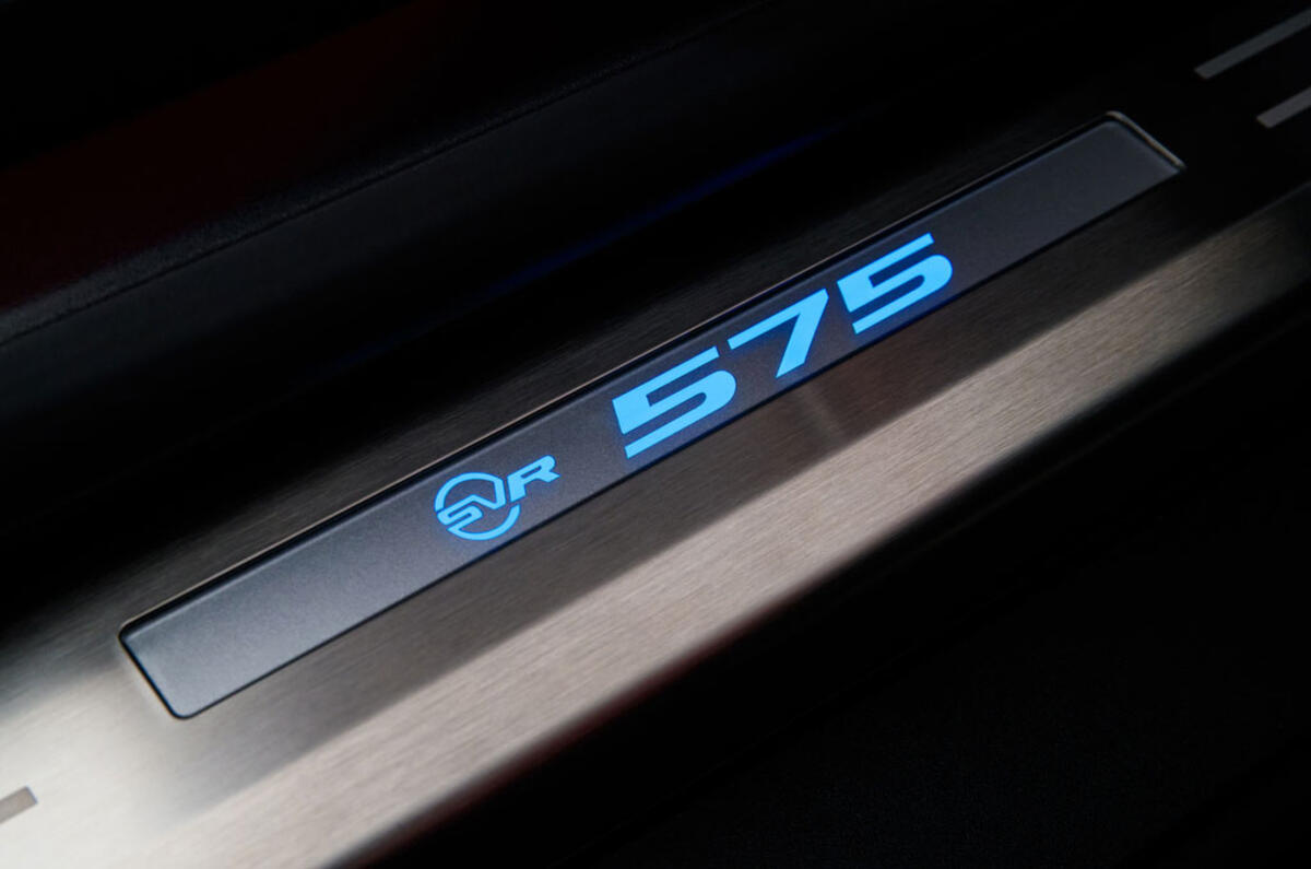 Jaguar F-Type SVR Graphic Pack arrives as new no cost option