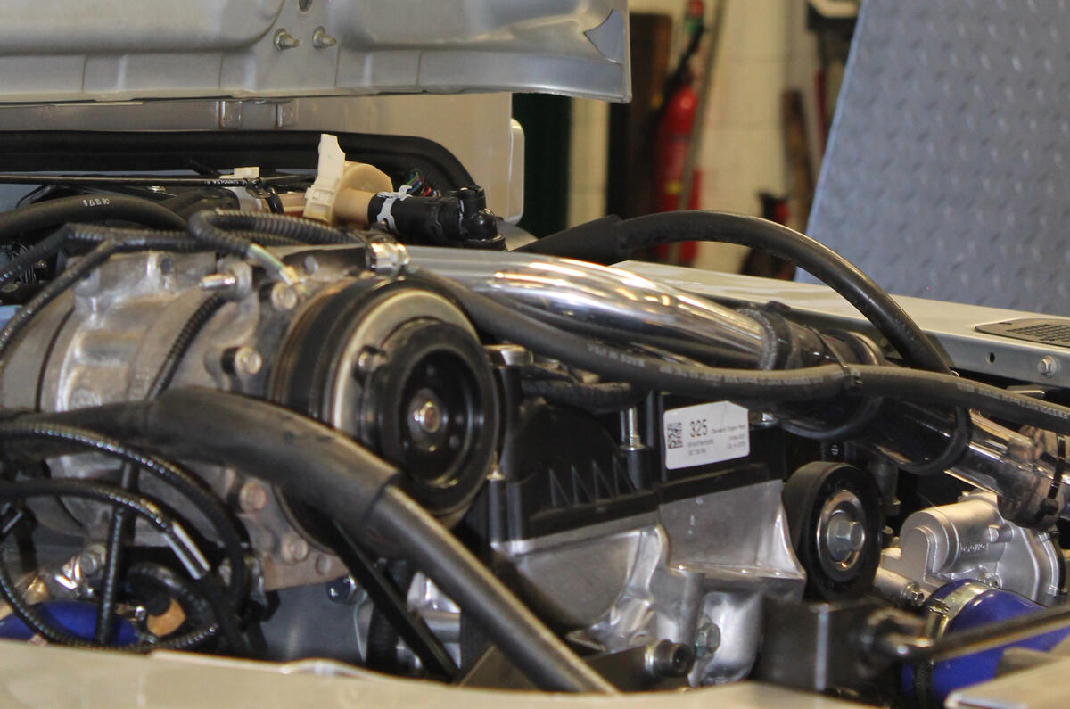 JE Motorworks Land Rover Defender Ecoboost