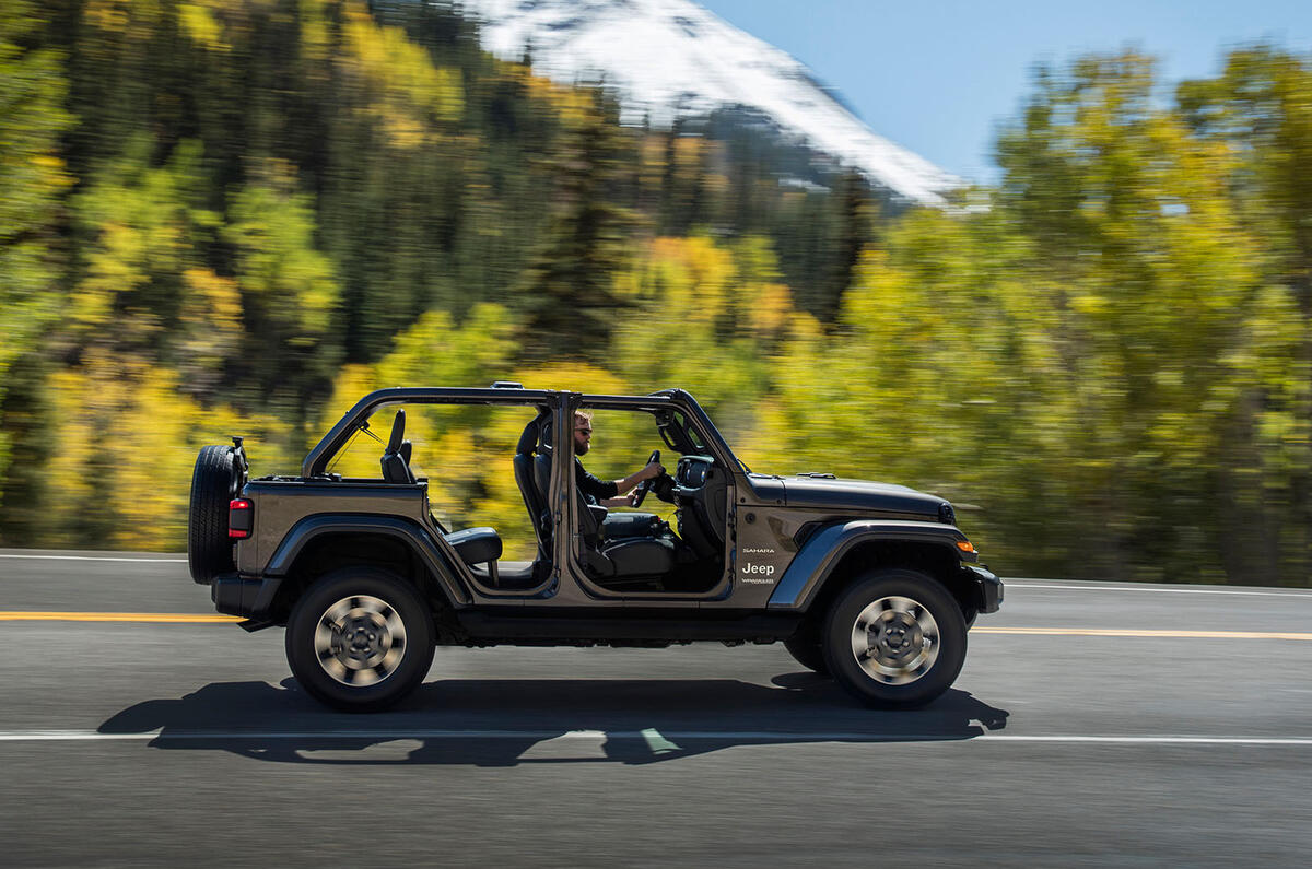 2019 Jeep Wrangler lands with new hybrid engine and big tech boost