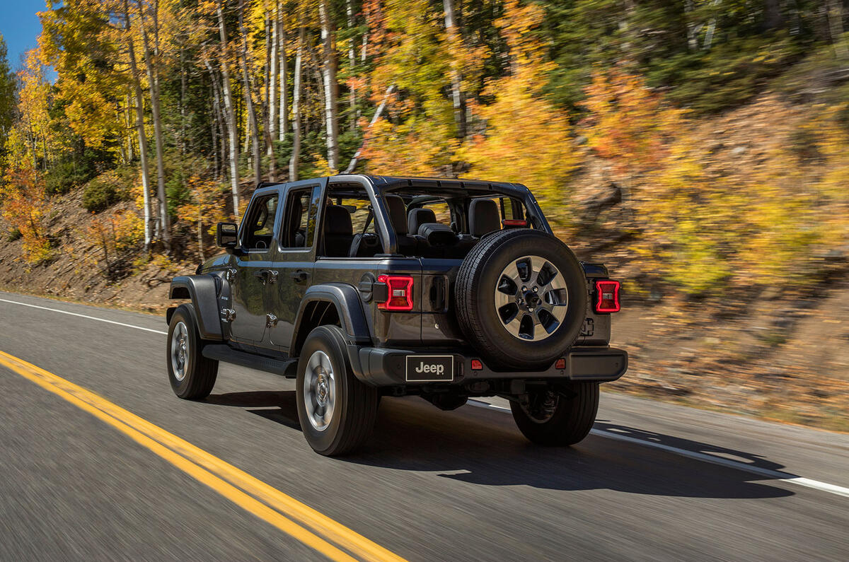 2019 Jeep Wrangler lands with new hybrid engine and big tech boost