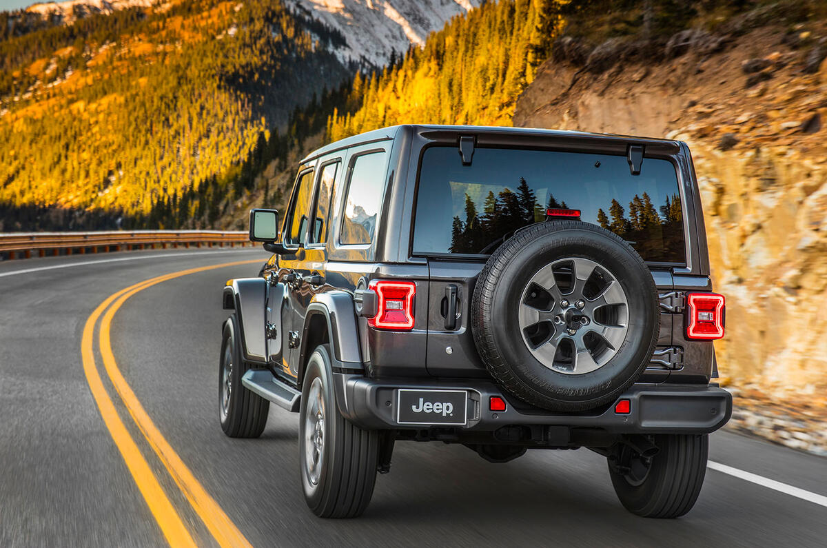 2019 Jeep Wrangler lands with new hybrid engine and big tech boost