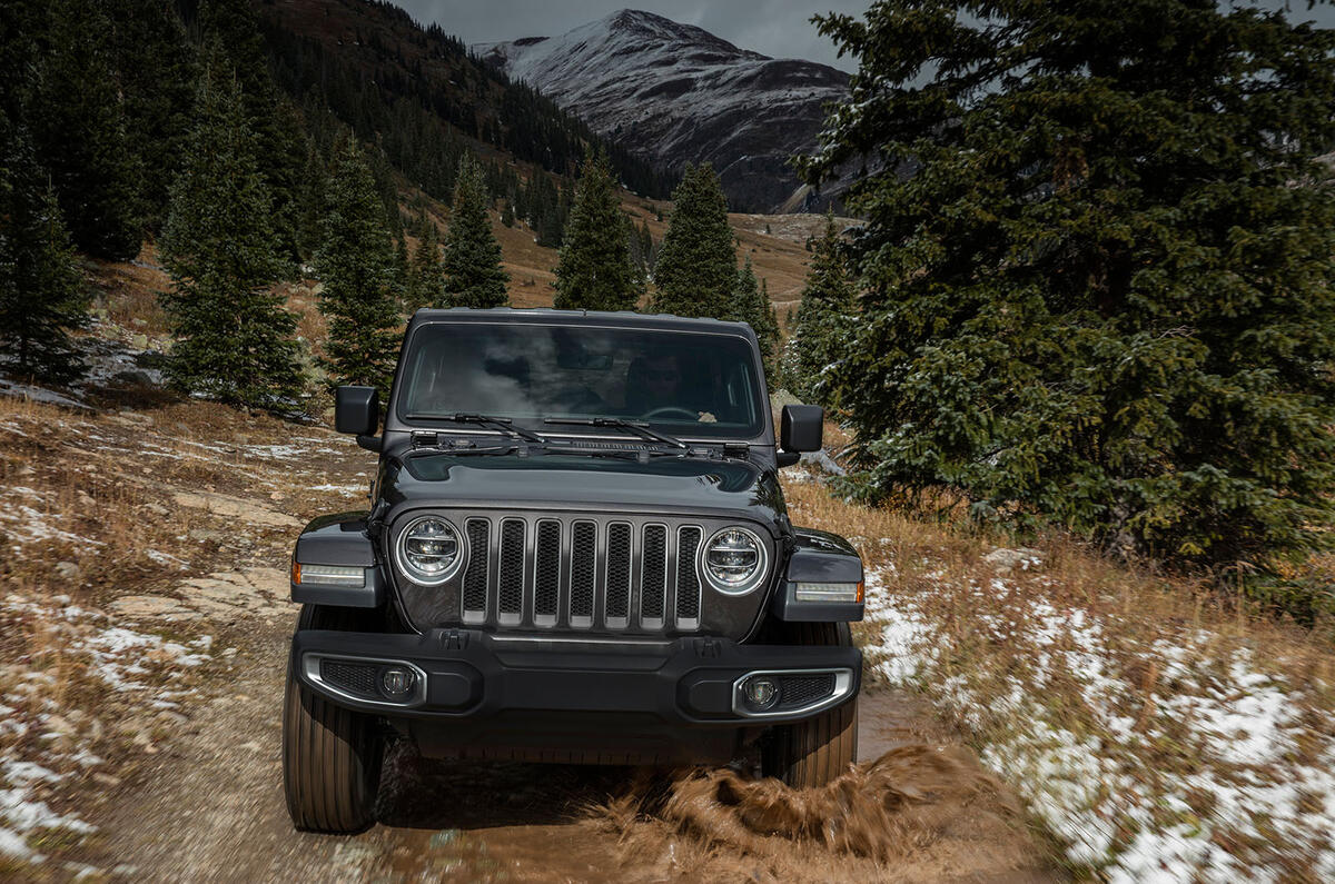 2019 Jeep Wrangler lands with new hybrid engine and big tech boost
