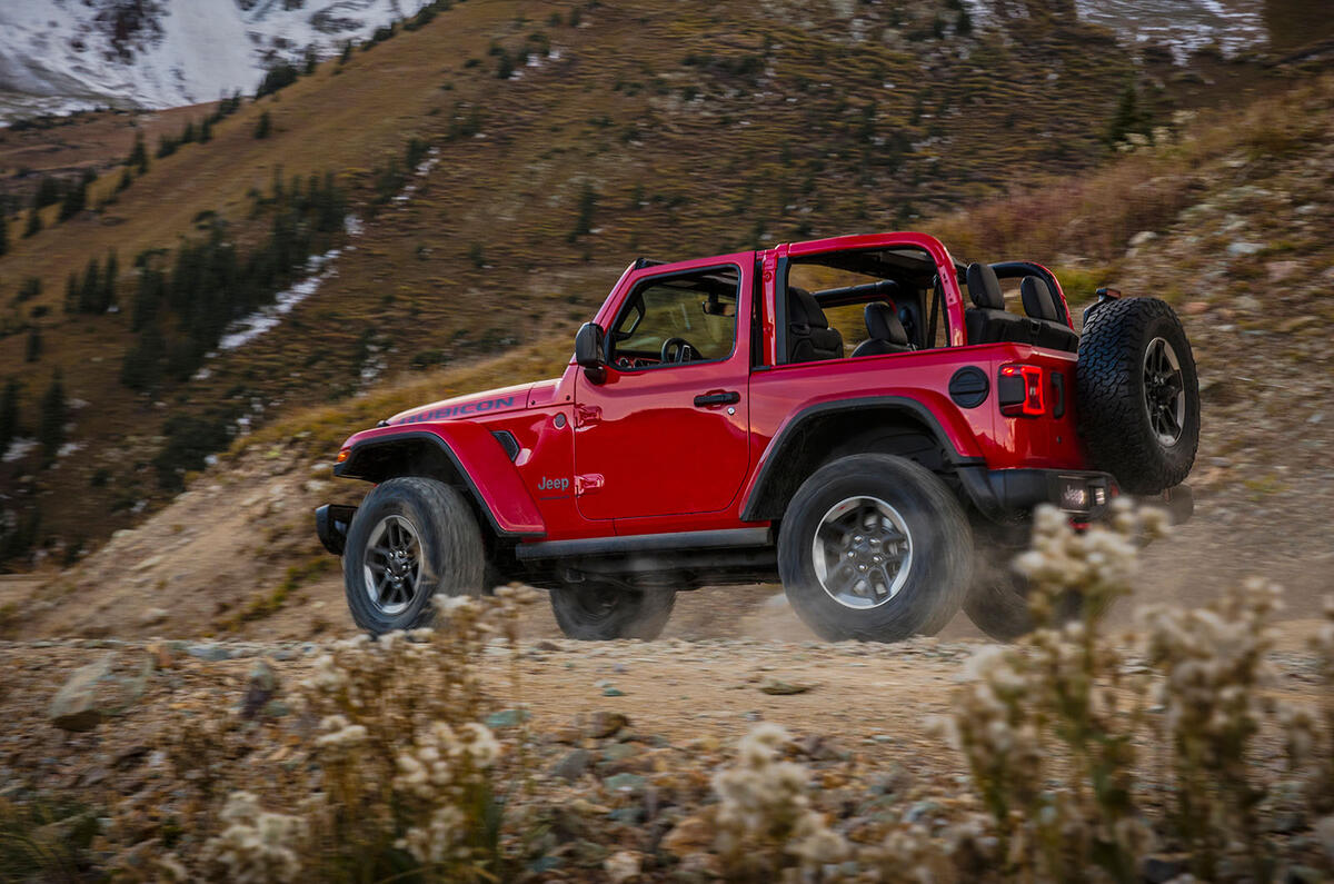 2019 Jeep Wrangler lands with new hybrid engine and big tech boost