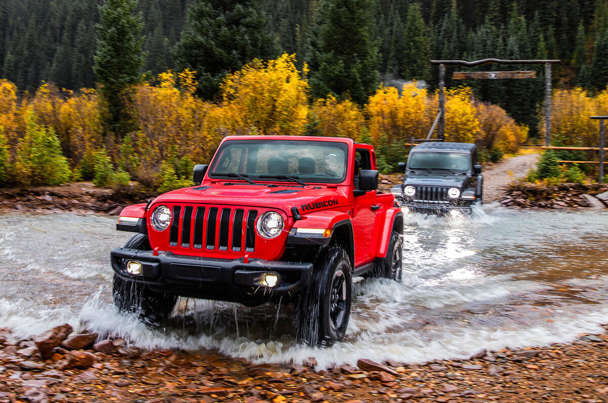 2019 Jeep Wrangler lands with new hybrid engine and big tech boost