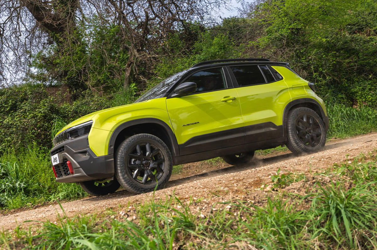 Jeep Avenger 4xe facelift 0