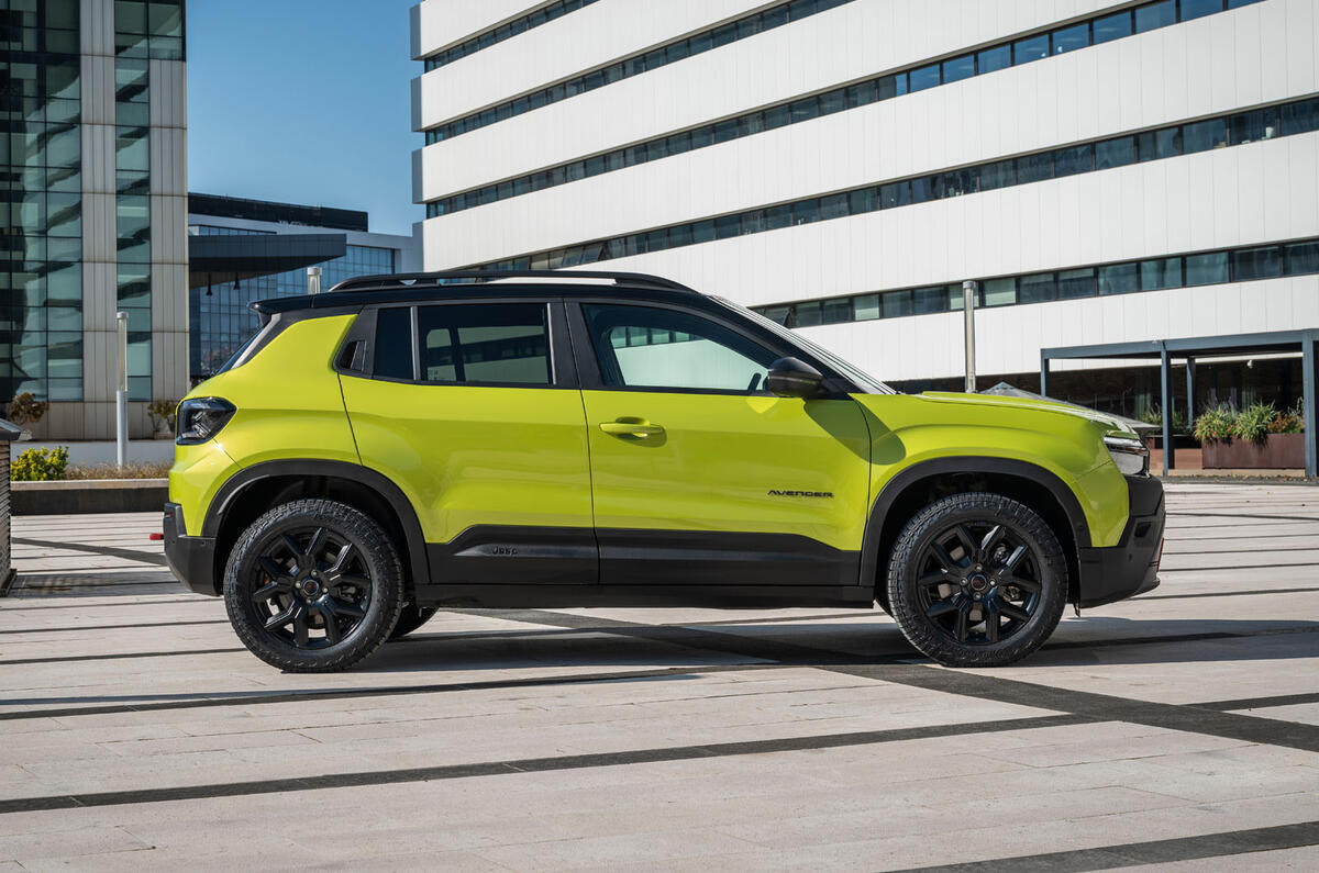 Jeep Avenger 4xe facelift 5