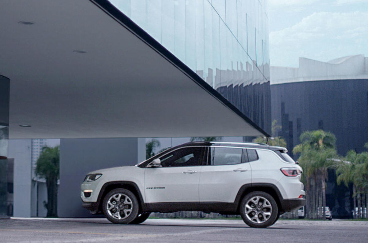 Jeep Compass revealed at LA motor show