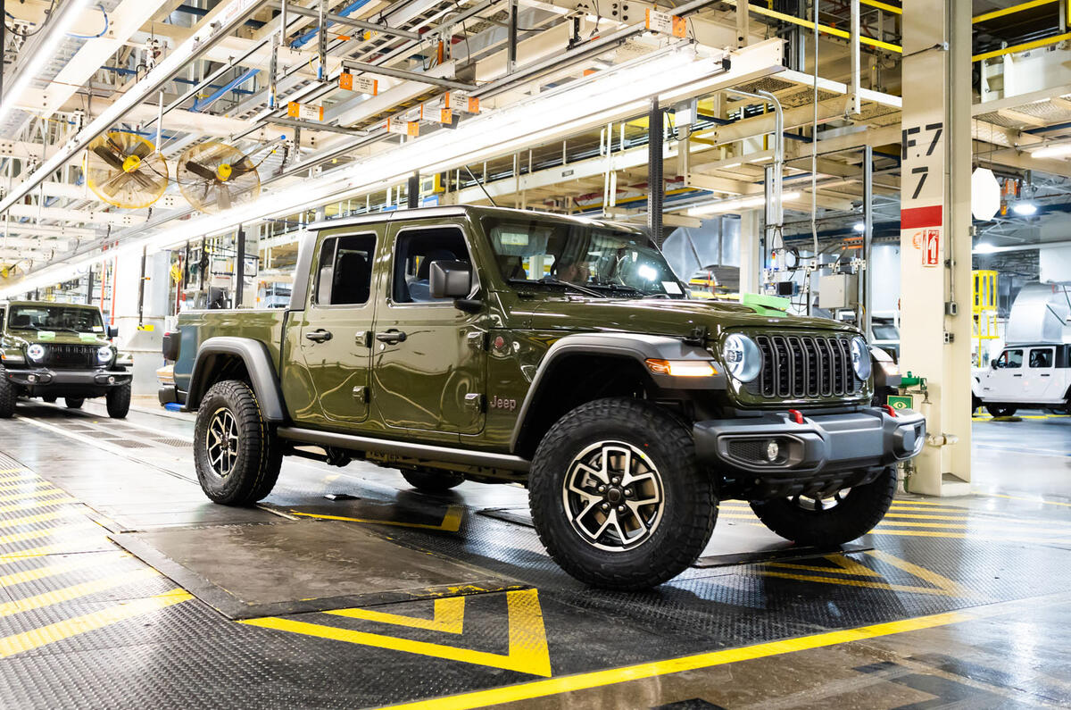 Jeep Gladiator production