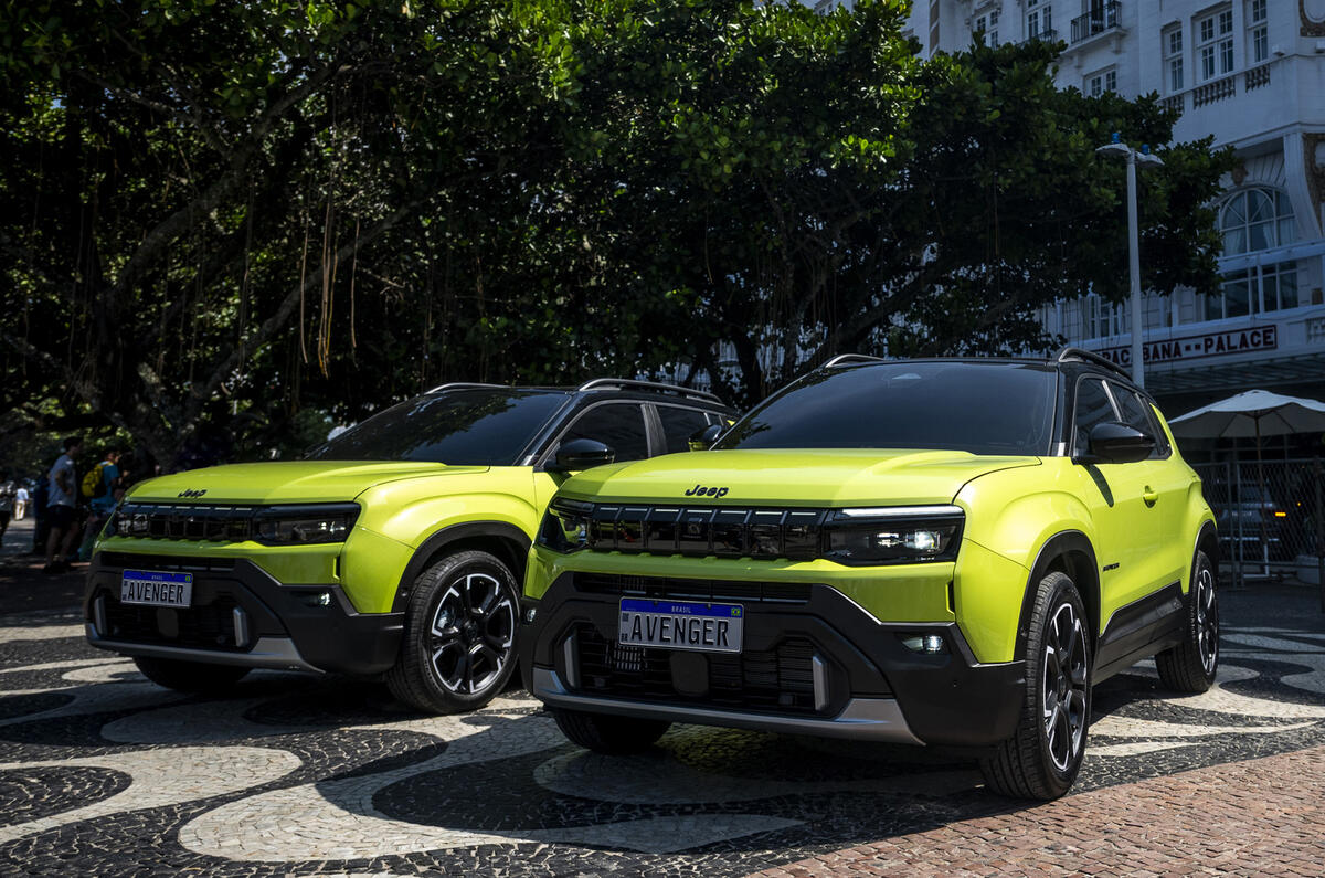 Jeep Avenger 04
