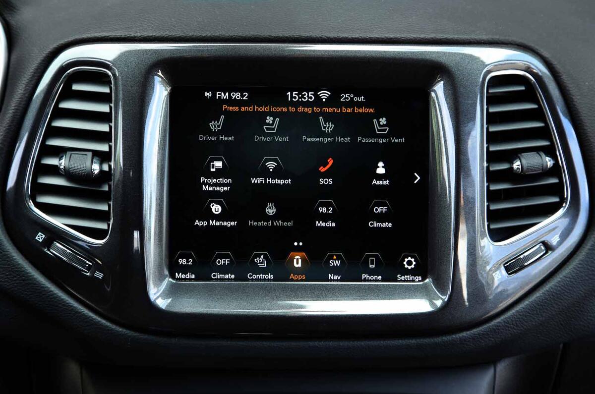 Jeep Compass update screen Jeep Compass update screen