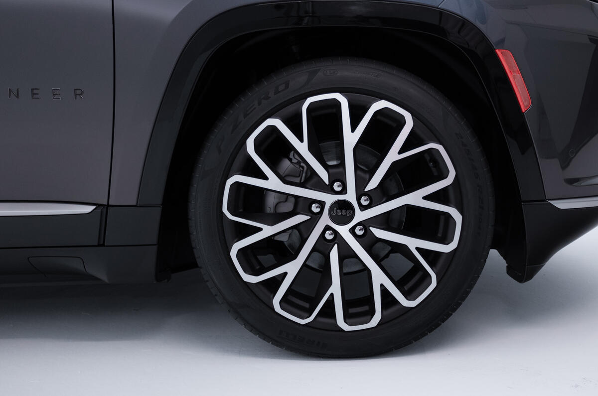 Jeep Wagoneer S EV rear wheel Jeep Wagoneer S EV rear wheel