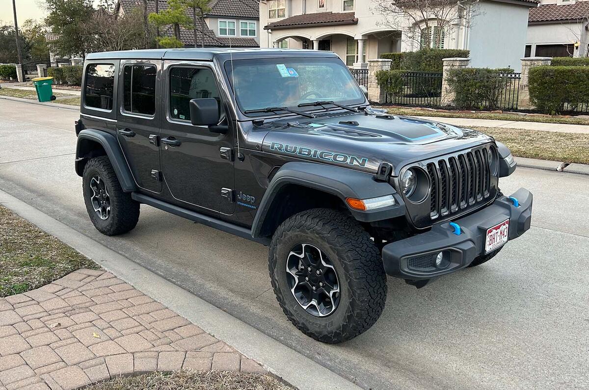 Jeep Wrangler front three quarter ducking Jeep Wrangler front three quarter ducking