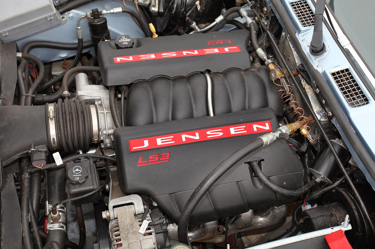 Jensen Interceptor engine bay Jensen Interceptor engine bay