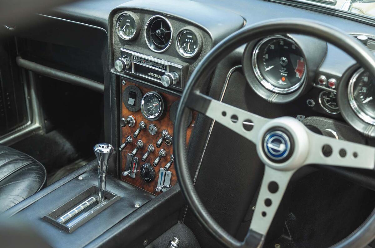 Jensen Interceptor interior Jensen Interceptor interior