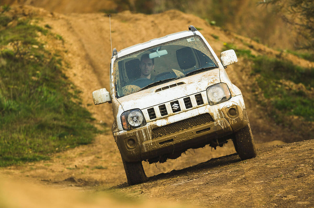 Suzuki Jimny vs Range Rover