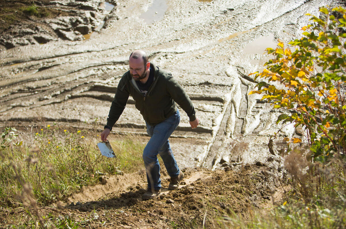 Suzuki Jimny vs Range Rover