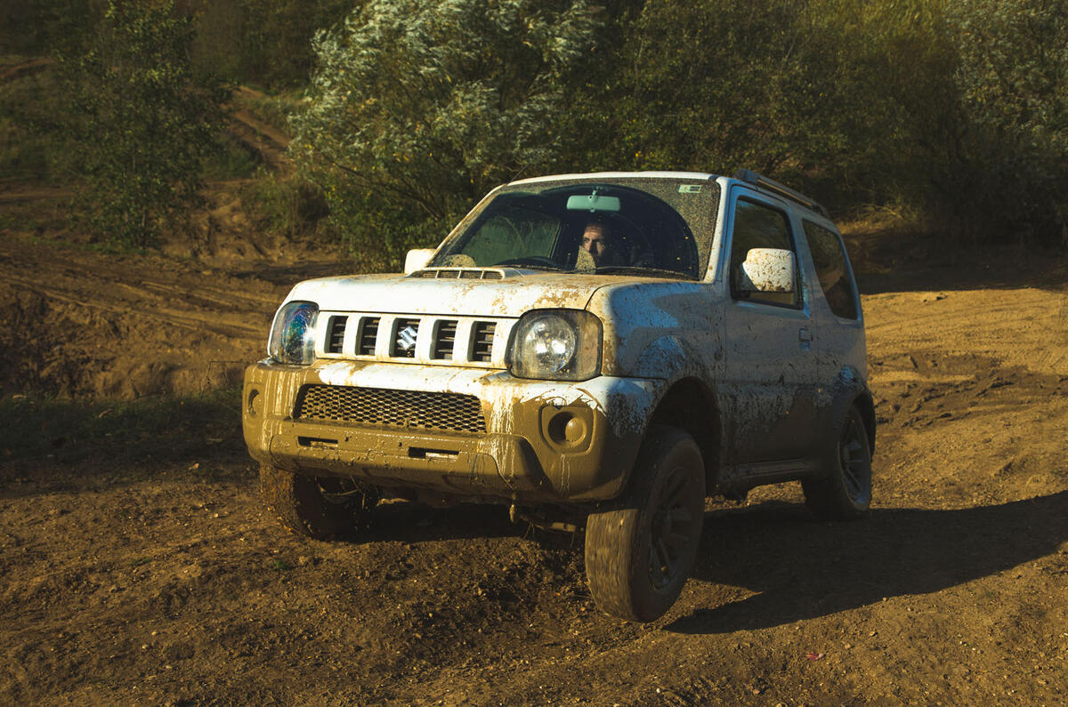 Suzuki Jimny vs Range Rover