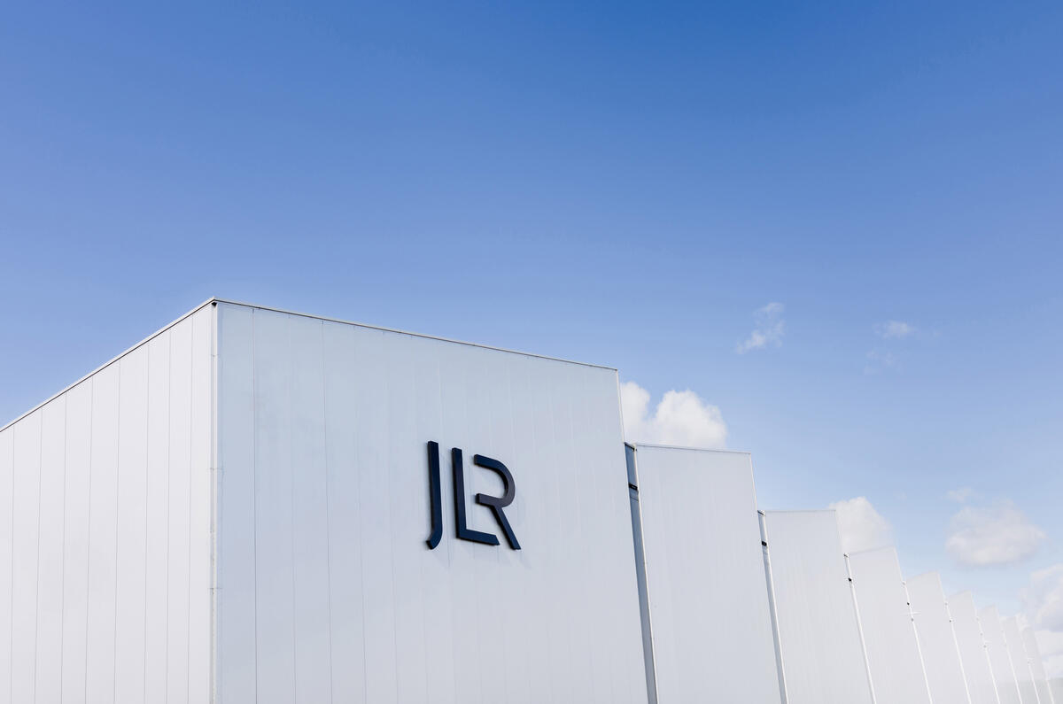 JLR Logo in Situ 2