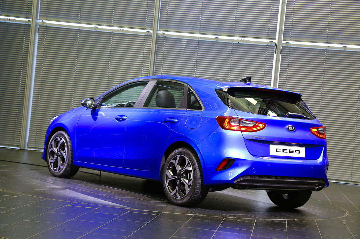 2018 Kia Ceed revealed ahead of Geneva motor show unveiling