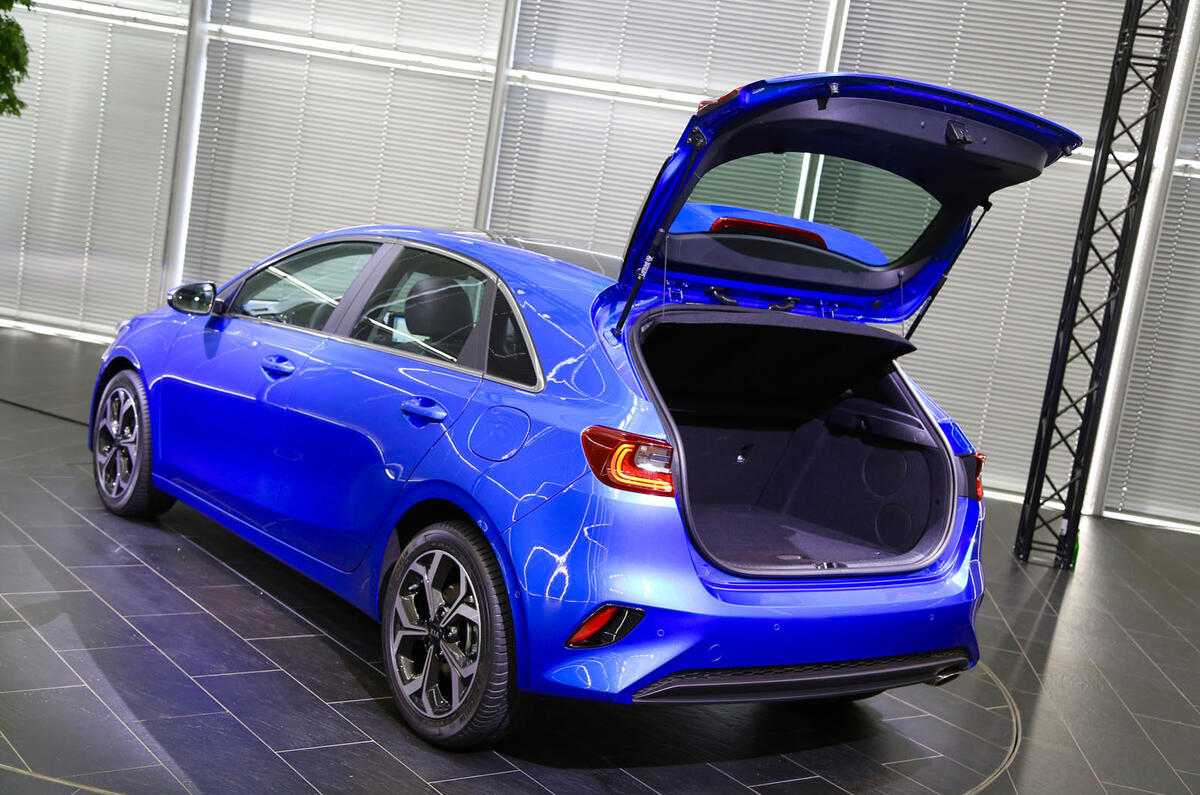 2018 Kia Ceed revealed ahead of Geneva motor show unveiling