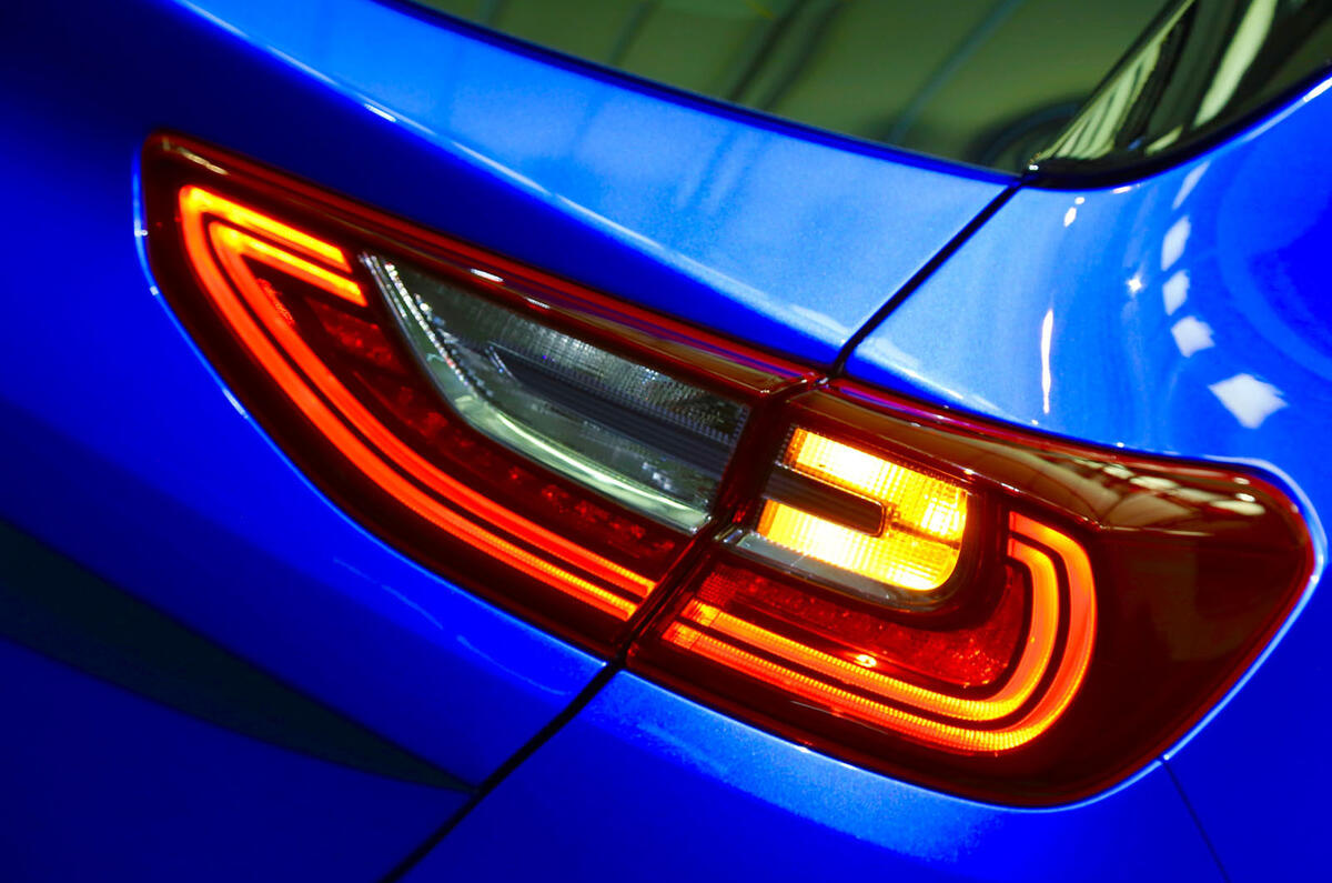 2018 Kia Ceed revealed ahead of Geneva motor show unveiling